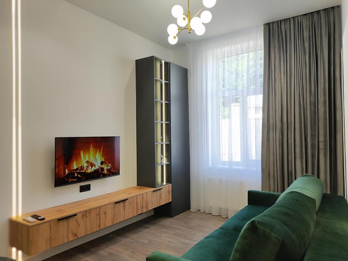 "M&D Apartmentslviv" Old City Pylnykarska,4 6Person Екстериор снимка