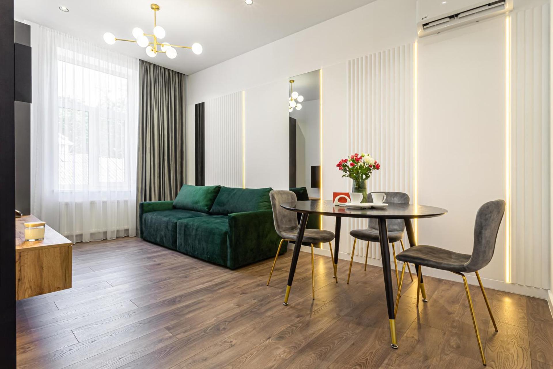 "M&D Apartmentslviv" Old City Pylnykarska,4 6Person Екстериор снимка