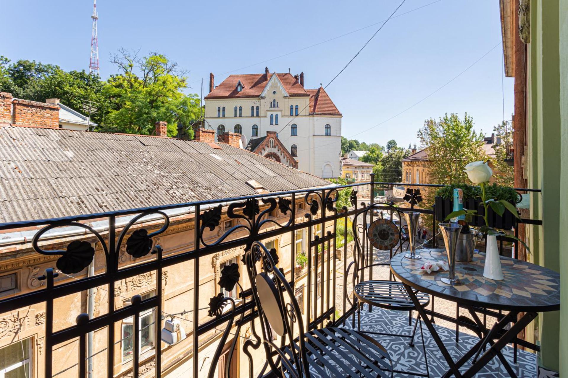 "M&D Apartmentslviv" Old City Pylnykarska,4 6Person Екстериор снимка